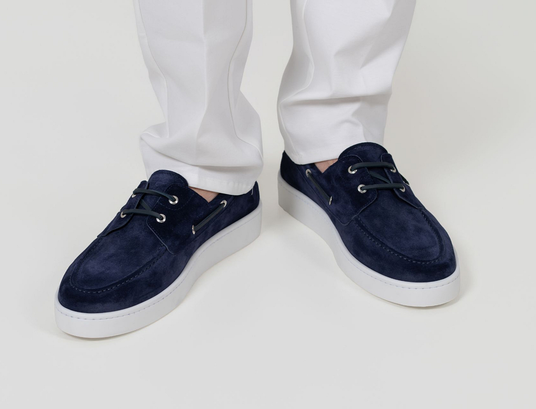 Ontdek de kleding en schoenen collectie van Aurelien bij Ben Borst