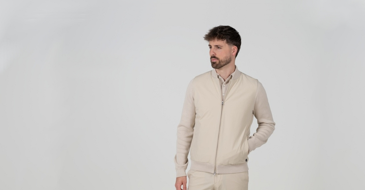 wahts jasje beige nieuwe voorjaars collectie 2026