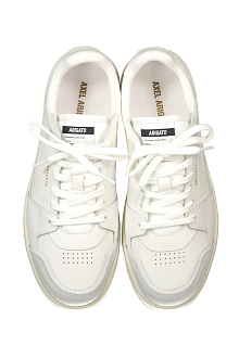 Axel Arigato Schoenen