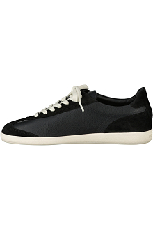 Axel Arigato Schoenen