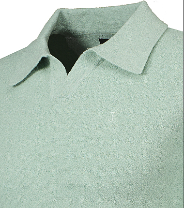 261820 250410 151446