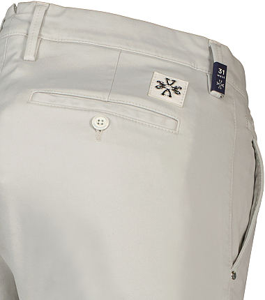 267746 250718 082406