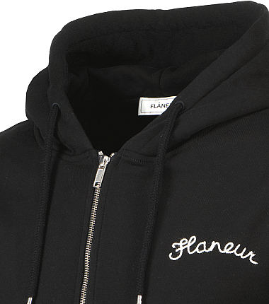 268945 250801 082422