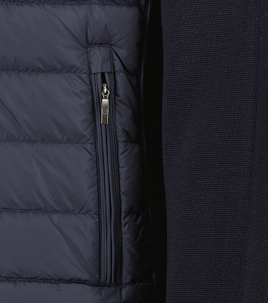 269791 250822 081327