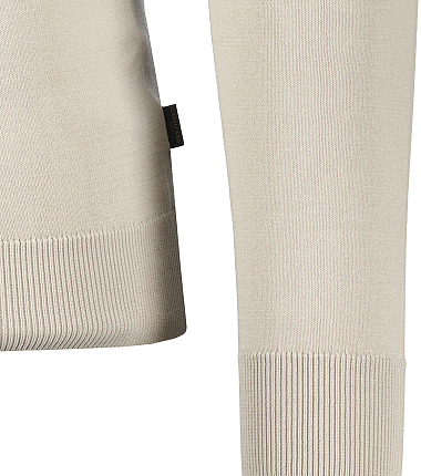 271637 250826 131444(1)