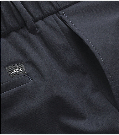 272907 253962 218383 brett nightblue d3 624bd681 5a79 4ef4 bcd6 ebe20c7d89e5 1200x