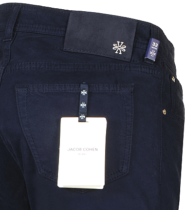 276200 251002 121556