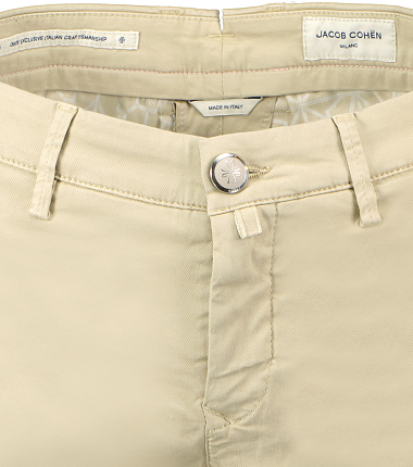 279273 251211 142742a