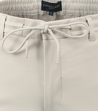 284586 260130 122653(1)