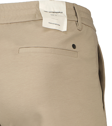 298690 262083 250423 134614