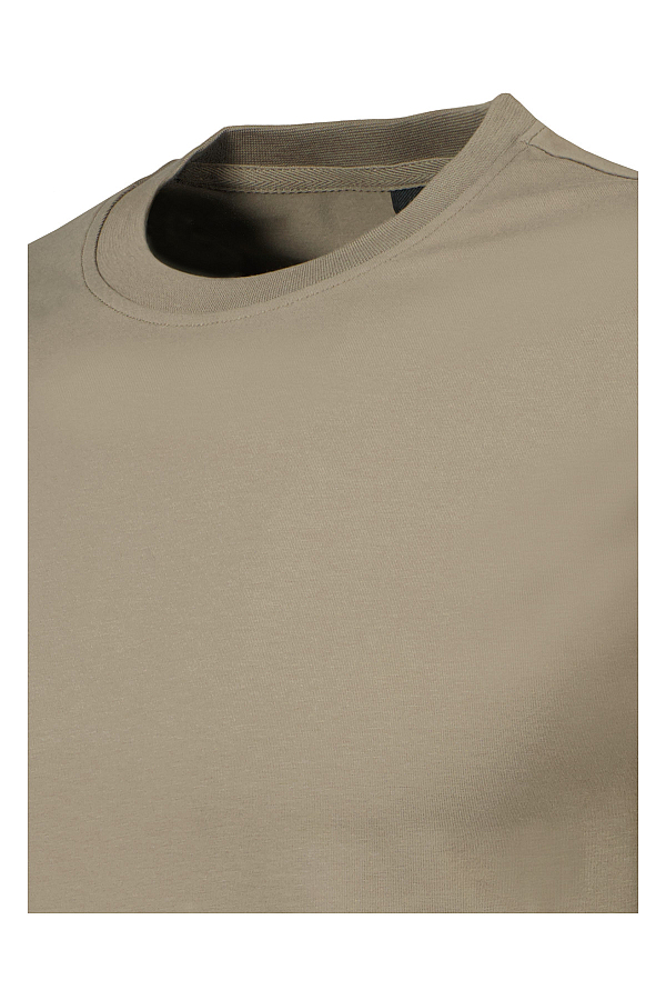 235227 235227 240827 105401