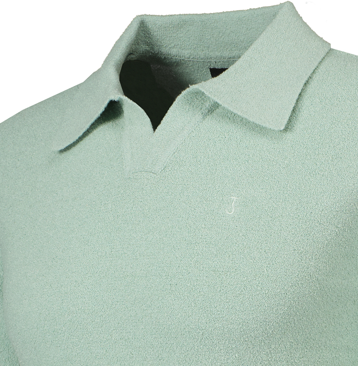 261820 250410 151446