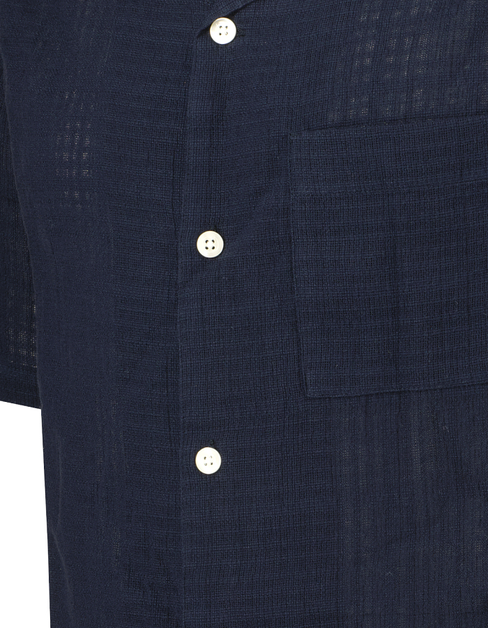 262206 250422 081147