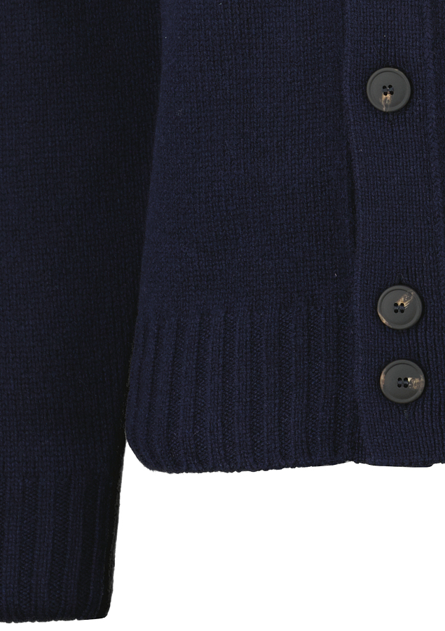 266941 250722 141104(1)