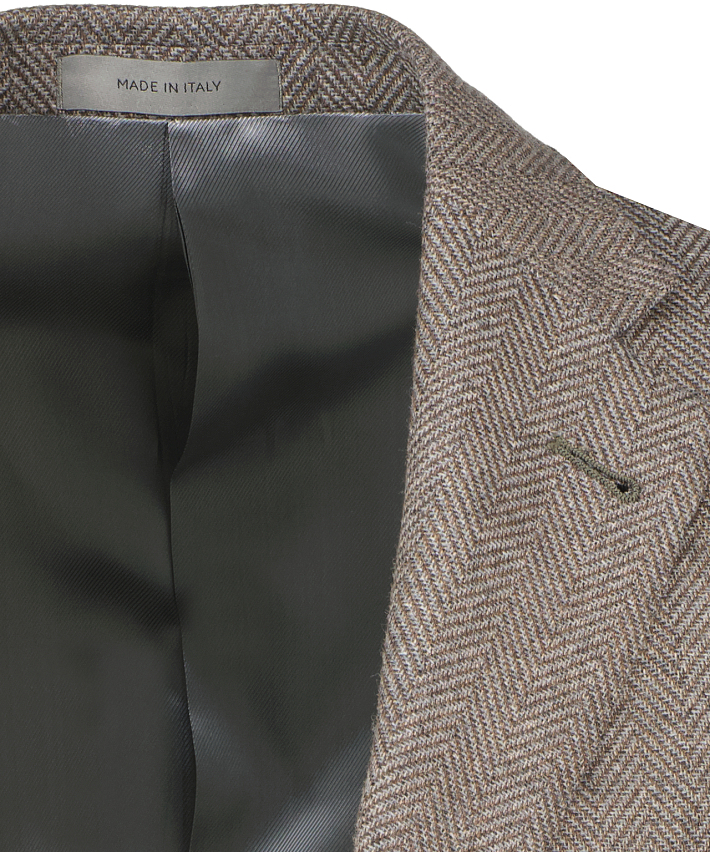 267562 250718 084618