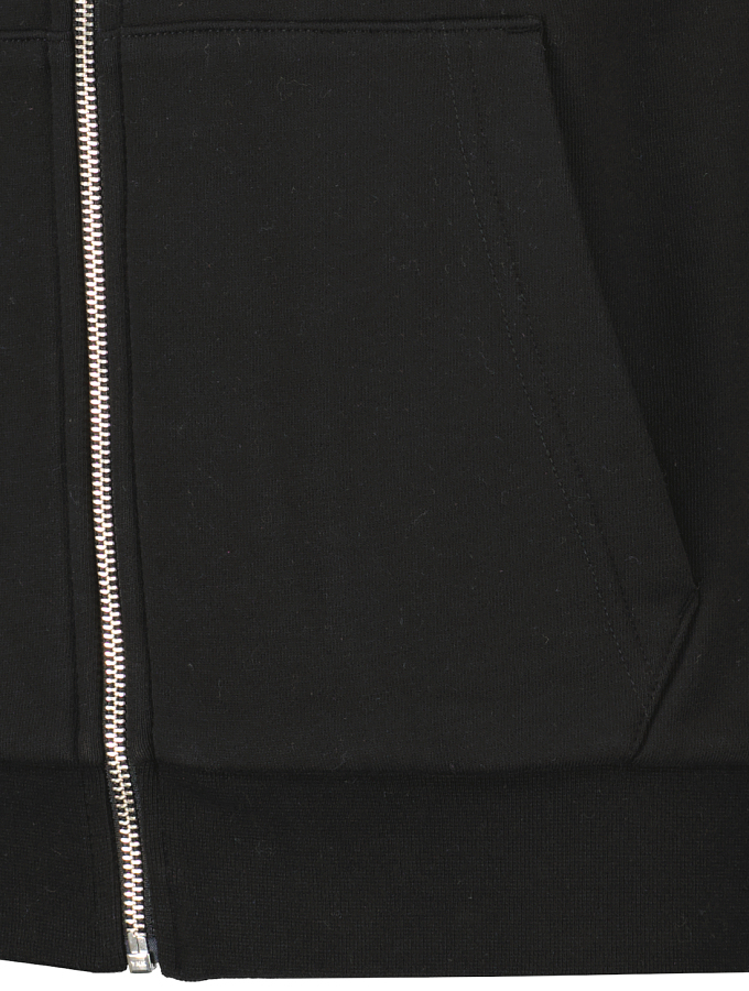 268945 250801 082422(1)