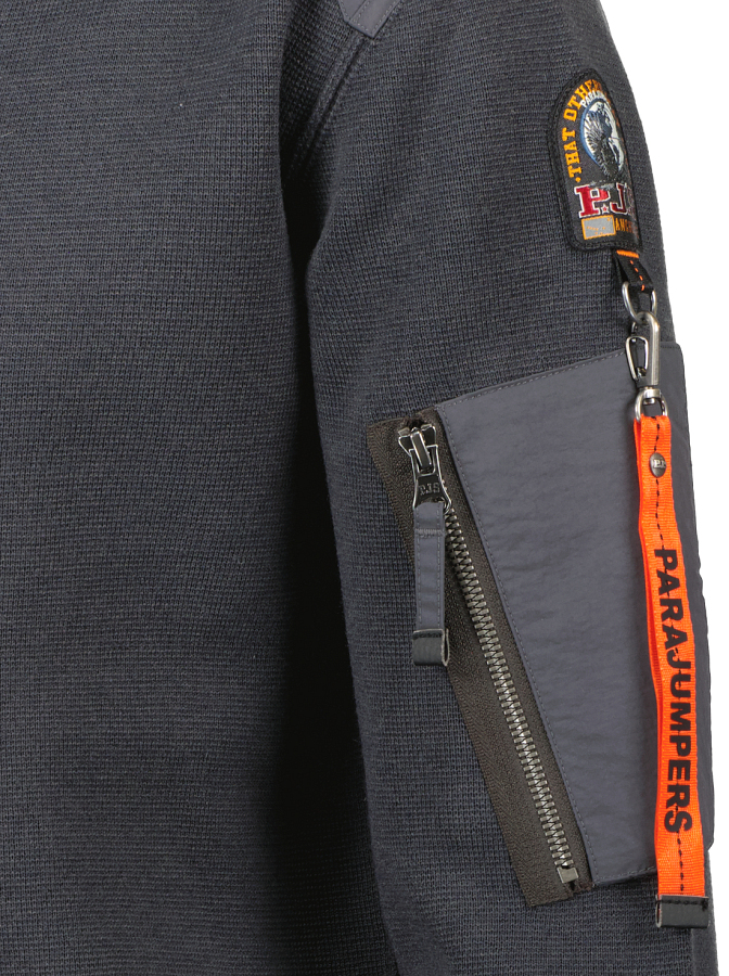 269793 250822 081924