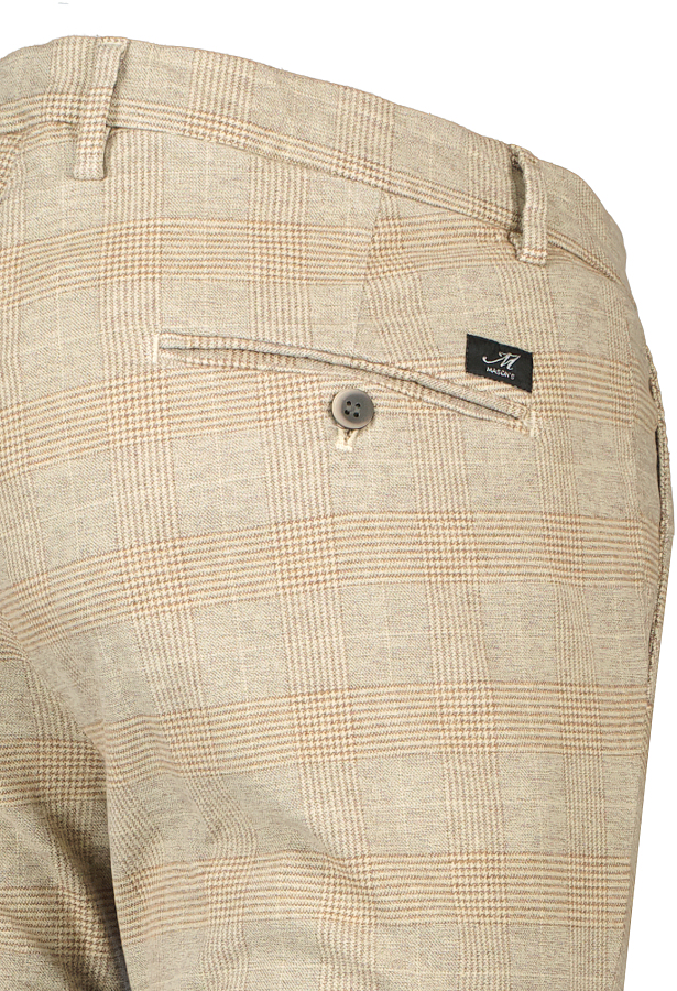 272610 250904 130354