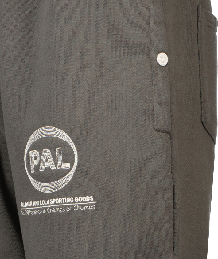 273150 250904 134644