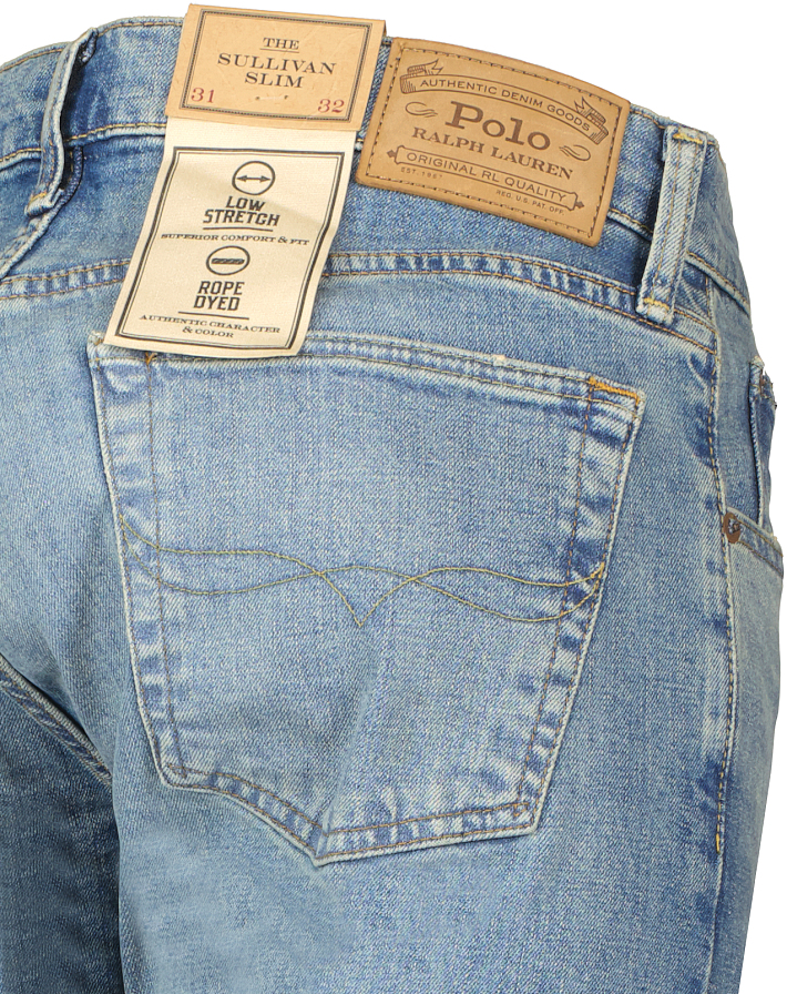 277774 251105 100812