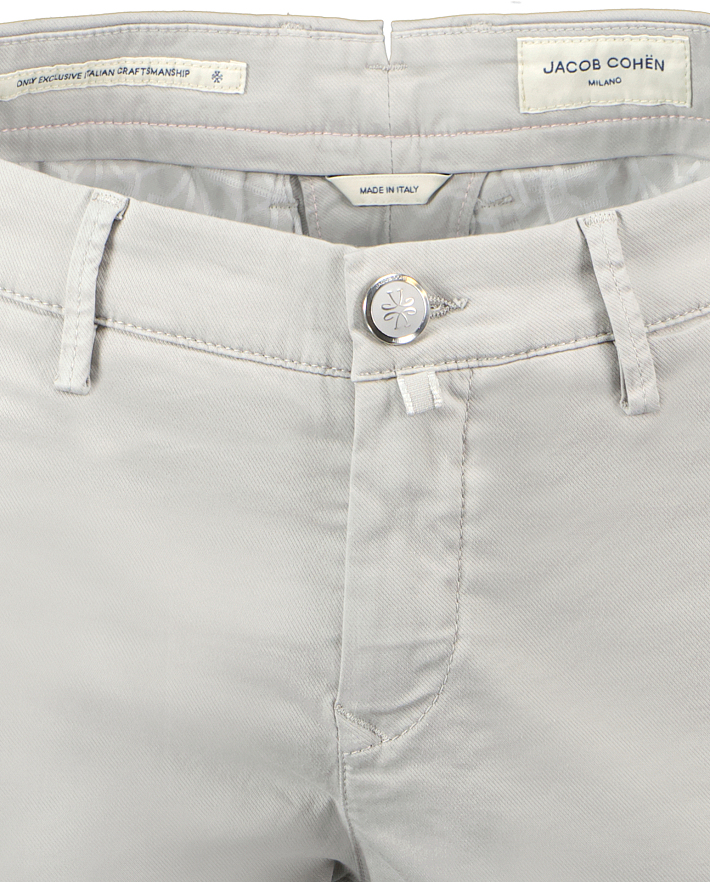 279272 251211 142559a