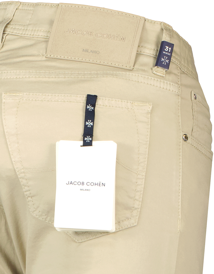 279285 251210 114026