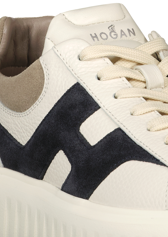 279747 251211 13283a0