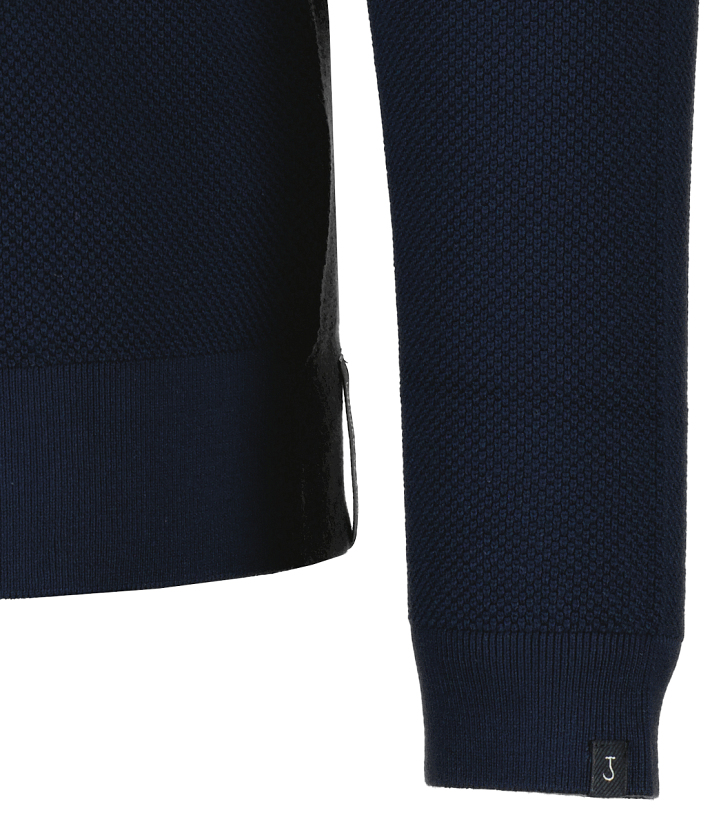 279889 251218 113216a