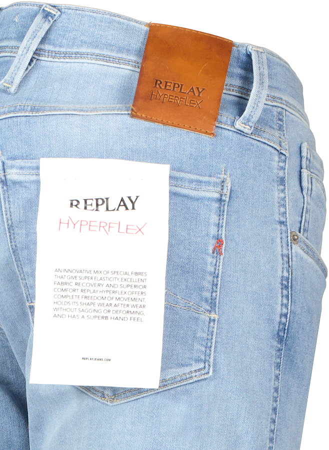 290246 260219 095023