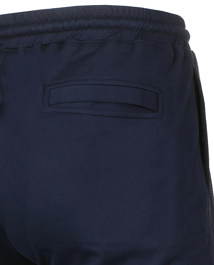 295173 260325 143935