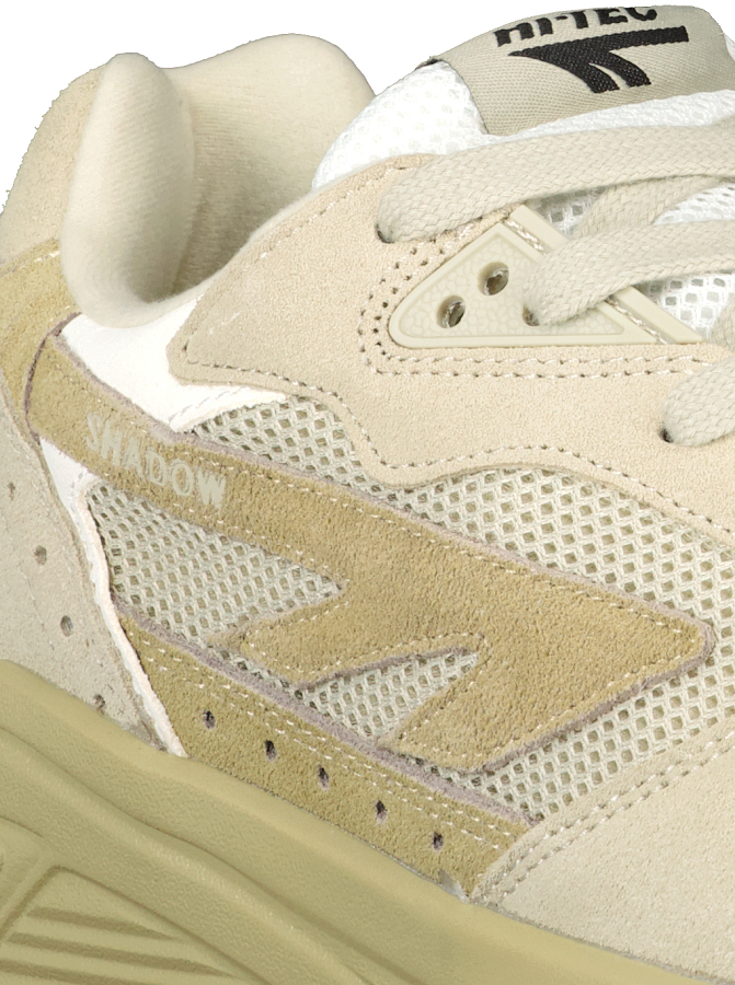 295677 260318 162213a