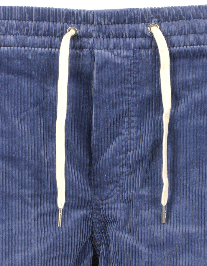 296940 260402 114433